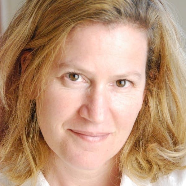 Kate Ellis